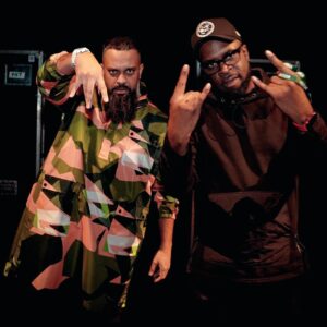 Guz Khan Instagram - Round our way, in the West Mids, it’s been 🇵🇰x🇯🇲 since day one 🫵🏾💚☝🏿 @djmikeyflexx