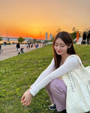 Gwak Soo-jin Instagram - 날씨야 이대로 멈춰줘!