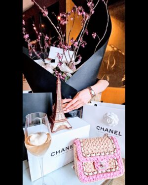 Gwei Lun-mei Instagram - What a perfect sunny day in Paris !!
See you tomorrow ~~ 
Chanel Fall-Winter 2024/25 Ready-To-Wear Show

#CHANELFallWinter
#CHANELShow