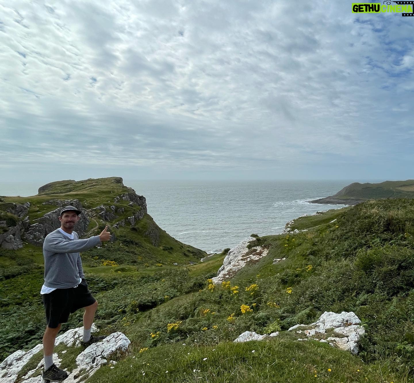 Gwilym Lee - 36.6K Likes - Bit of R&R running, hiking, swimming and surfing around God’s own Country. Nice one Wales! 👍🏴 #gwlad #cymruambyth #cymru #wales #pembrokeshire