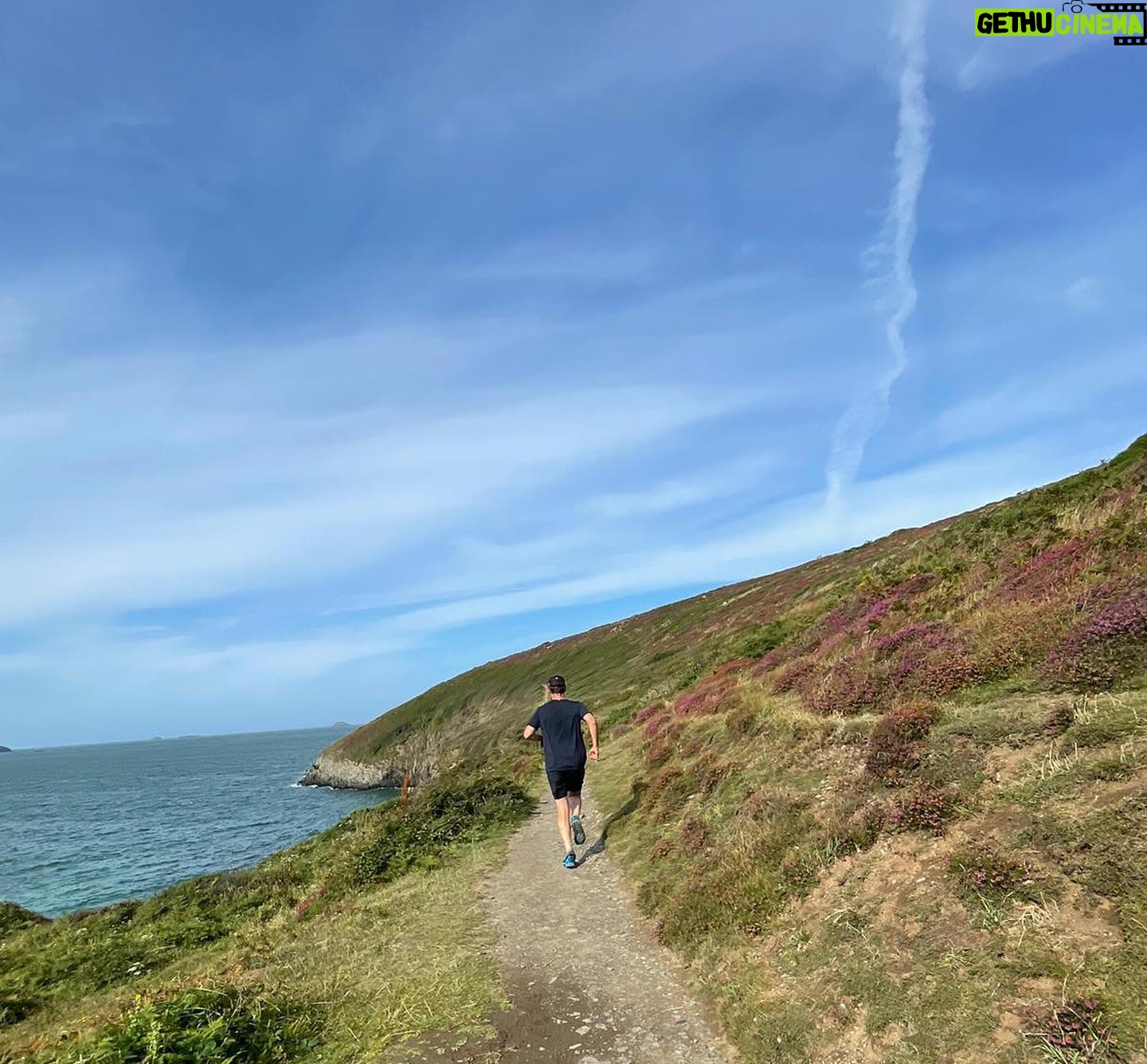 Gwilym Lee - 36.6K Likes - Bit of R&R running, hiking, swimming and surfing around God’s own Country. Nice one Wales! 👍🏴 #gwlad #cymruambyth #cymru #wales #pembrokeshire