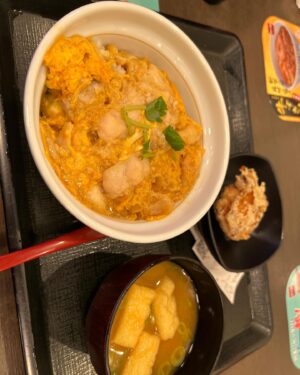 Ha Hyun Sang Instagram - 토키오우 여행기
아 배부르다~