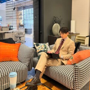 Ha Jun Instagram - 열공모드 🐰 
#효심이네각자도생 
#liveyourownlife