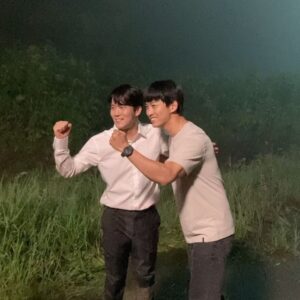 Ha Seok-jin Instagram - 마지막 회까지 시청해주신 모든 분들 감사합니다.  수개월간 각자 역할을 위해 최선을 다 해주신 수많은 스탭분들과 동료 배우님들께도 감사의 인사를 드립니다.  
#블라인드