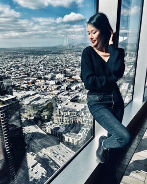 Ha Thanh Špetlíková Instagram - Los Angeles rozhodně není město pro mě. Na dvoudenní výlet a fotky na IG dobrý, ale jinak brrr. Zlaté San Diego. 
🇱🇷🌏🚶🏻‍♀️
#travel #travelphotography #travelling #california #losangeles #usa #cestovani