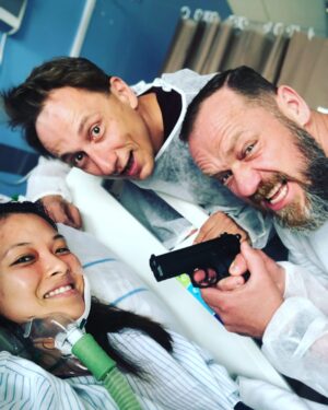 Ha Thanh Špetlíková Instagram - Vzpomínka na natáčení před nějakou dobou. Případy prvního oddělení. Už to bylo prý k vidění na ČT. 🤣🤣🤣

#shooting #pripady1oddeleni #boom