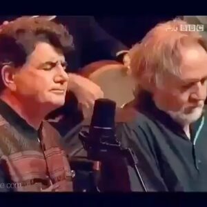 Habib Rezaei Instagram - ‏*همراه شو عزیز، همراه شو عزیز
‏تنها نمان به درد، کاین درد مشترک
‏هرگز جدا جدا، درمان نمی‌شود
‏دشوار زندگی، هرگز برای ما
‏بی رزم مشترک، آسان نمی‌شود*.. هر نفس دعا می کنم برای حفظ صاحب این صدای آسمانی و همچنین شفا و رهایی تک‌‌تک درگیران این درد -این روزها-به غایت مشترک،در جای جای سرزمینم و‌‌همه این کره خاکی.
در خانه ها بمانیم و 
در خانه ها بمانیم  و
در خانه ها بمانیم
-البته به جز موارد و‌عزیزانی که وااقعااا اجبار به خروج دارند- 
واصول اولیه بهداشت را در حد جان رعایت کنیم.
که کمترین سهم هریک ازما در خلاصی از این روزها،همین است‌و....‌همین.