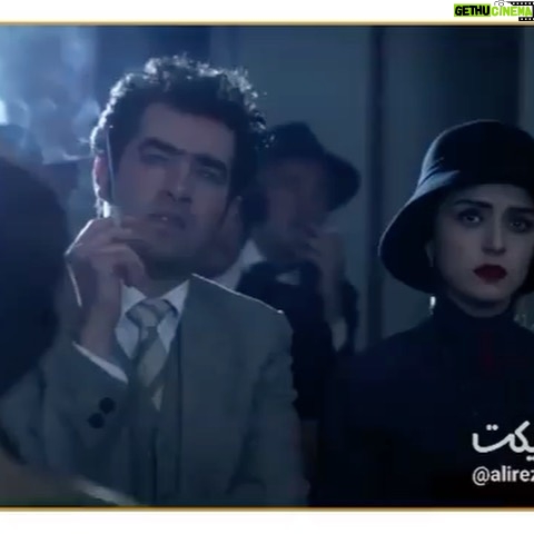 Habib Rezaei - 9.8K Likes - بازیگری و سینما همچنان برای صاحب این قلم جزو ناب ترین پناهگاه های امنی است که می توان هر بار از هجوموهجمه بی امان روزگار،گریز زد و بدان امید بست و دمی جان را به آن سپرد...تا آرام گیرد... همین. *ساختویدئو: @alirezaajafarzadeh 👌🏽 *صدا: @saberabar
متن: بخشی از فیلم “اینجا بدون من”.
