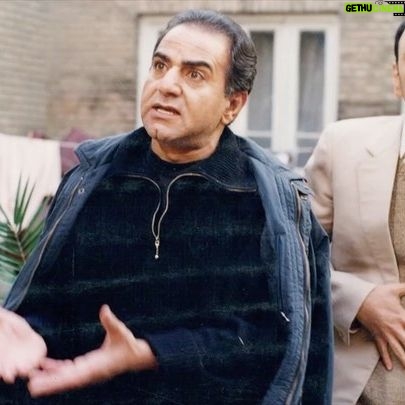 Habib Rezaei - 20.5K Likes - آقای پرستویی نازنین…وجود پر وجود شما انقدر برای همه اهلذات ومعرفت،عزیز است و یگانه که،حرف تازهای در ساحت عموم باقی نیست که تکراری نباشد.افتادگی و دستبهخیر و اشتیاق به گرهگشایی از همگان در کنار عیاربالا و منشاستثنایی وحرفهای و عطش سیریناپذیربرای هر روز بهترشدن وظرفیت کمنظیر جهت شنیدن نقدهای مصلحانه و بیغرض،ازشما شمایلی ساخته که بی تردید در عرصه هنر و اجتماع مثالزدنی است. این که شما بیرحمتر از هرکسی خود را دائمنقد میکنید و به محاکمه درونی میکشید،در این زمانه، درست مثل جوانمردی ها ولوطیگریهای قدیم است که برای نسل جهان مجازی، شبیه قصهشده و افسانه…گفتنیها را با هم خواهیم گفت مثل همه این ۲۴ سال گذشته… میماند تکراردعای خیر همیشگی که ورد زبان من وخیلی از برخورداران نعمت وجود شماست:
خدا حفظتان کند و سایه پرمهرتان مستدام…. آمین ….
و همین
@parvizparastouei
#فیلم_شوخی
#مارمولک
#آژانس_شیشه_ای
#بادیگارد
#فیلم_مطرب
#هم_گناه
#حبیب_رضایی
@reihanet
#۲تیر
#پرویزپرستویی
