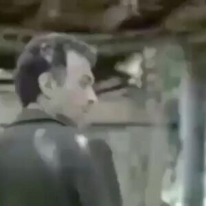 Habib Rezaei Instagram - همه ما غریبه‌های کوچک و‌بزرگ شدیم در این روزگار...در پی‌هم ، در عین بودن ِکنار هم... برای #پرویزپورحسینی نازنین و ما،
باشوهای دست‌به‌انتظار مانده... 
*هر لحظه که مراعات نکنیم در این قتل‌عام ،سهیم می‌شویم،بی‌تعارف.... همین

#باشو_غریبه_کوچک 
#بهرام_بیضایی 
#سوسن_تسلیمی 
#کرونا