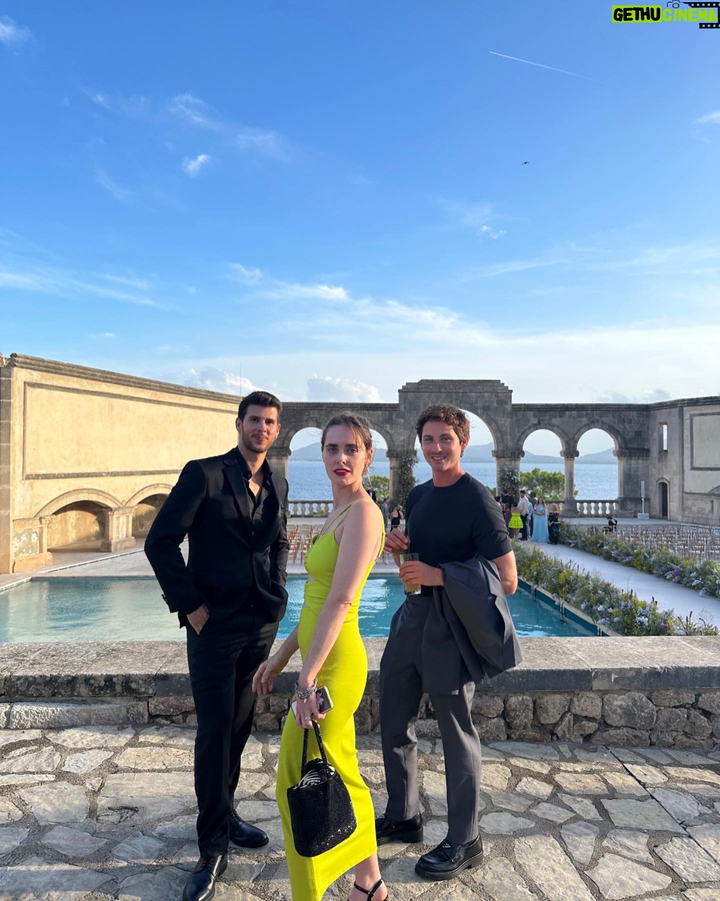 Hadas Yaron - 2K Likes - @joeyking’s and @stevenpiet’s wedding in Mallorca. Cried a lot. Laughed a lot. Danced a lot. So much love. So so much.
!!!
❤️❤️❤️
What can I say 🥹