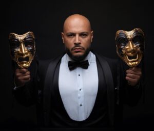 Hadj Ali Menad Instagram - 📸 @frenchcutlife @kytaofrenchcut #photography #théâtre #theatre #acteurs #acting #studio #masquevisage #smoking #comedy #dramatique #film #cinema #cinéma #realisateur