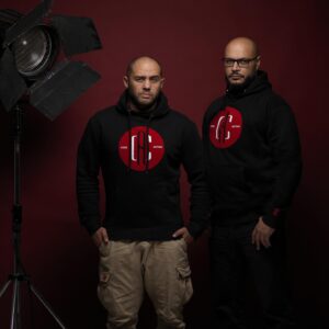 Hadj Ali Menad Instagram - L’équipe de @code_dacting 🎥présente Son nouveau produit sur le marché sweat à capuche CODE ACTING par @hadjalimenad @frenchcutlife  logo USA 🇺🇸 @madjid_hk fabrication 🇫🇷 model @mallet.frederic  #sweat #acteurs #comedienne #vêtements #pull
