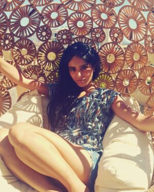 Hafsia Herzi Instagram - Un peu de calme avant la reprise 🎥 #summer #sun #détente #inspiration 🌷#nomakeup