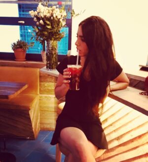 Hafsia Herzi Instagram - #paris #detente 🍀