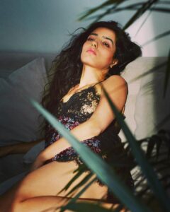 Actress Hafsia Herzi HD Instagram Photos and Wallpapers June 2018