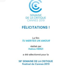 Hafsia Herzi Instagram - À toutes celles et ceux qui ont suivi ces derniers mois les aventures du tournage et la post production de mon film « Tu mérites un amour » à travers mes stories ou posts j’ai l’immense plaisir de vous annoncer la sélection du film à la @semaine_de_la_critique 
J’ai encore du mal à réaliser... Il’y a quelques semaines nous étions toujours en montage. Incroyable !
Ce film auto-produit et réalisé sans aucun financement, micro équipe que je ne remercierais d’ailleurs jamais assez de m’avoir accompagnée dans cette extraordinaire aventure humaine et artistique, merci pour votre confiance, votre talent, votre détermination à rendre ce projet réel, et votre amour pour le cinéma. 
Je tiens également à remercier tous les comédiens, merci de m’avoir fait confiance, merci pour votre engagement, vous avez été une source d’inspiration indéniable. 
MERCI à toutes les personnes qui m’ont ouvert la porte de leur établissement ou de leur maison. 
Encore merci infiniment à @semaine_de_la_critique d’avoir sélectionné le film !
Avec cette œuvre nous sommes tous liés pour la vie, rien n’arrête l’art, ce film en est la preuve ! ❤️🥰🎬🎥 #featurefilm #festivaldecannes #love #tumeritesunamour