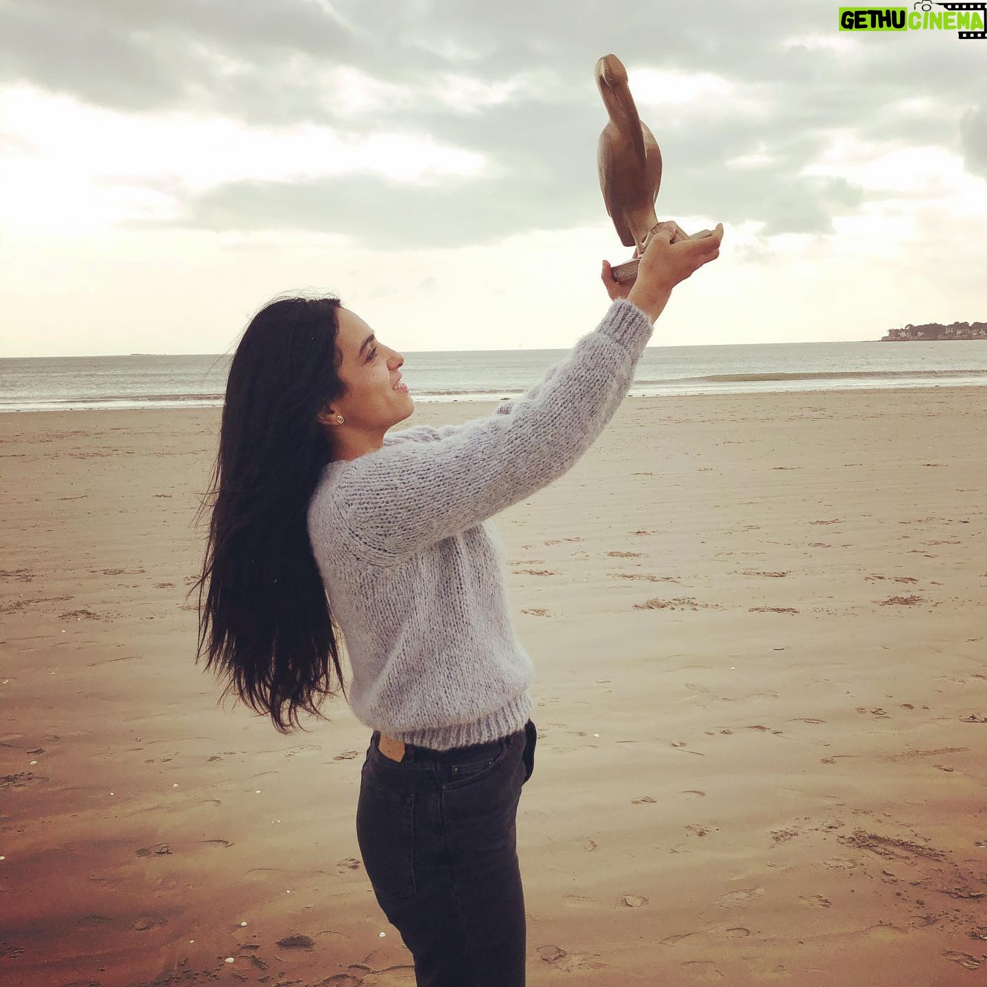 Hafsia Herzi - 3.4K Likes - Prix du meilleur film pour #tumeritesunamour au @festivallabaule bravo à toute la team 🎞 Un grand merci au festival et au jury 🌷