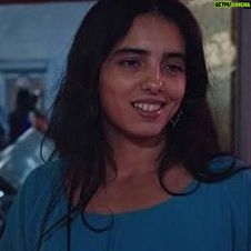 Hafsia Herzi - 1.1K Likes - #mektoubmylove toujours au cinema 😊🎥#1994 #tata