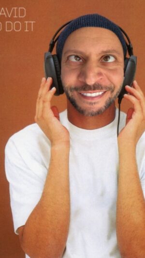 Hakan Hassan Instagram - “NOW THATS WHAT I CALL JABZ” 

Which is your fav track? 

#comedy #funny #meme