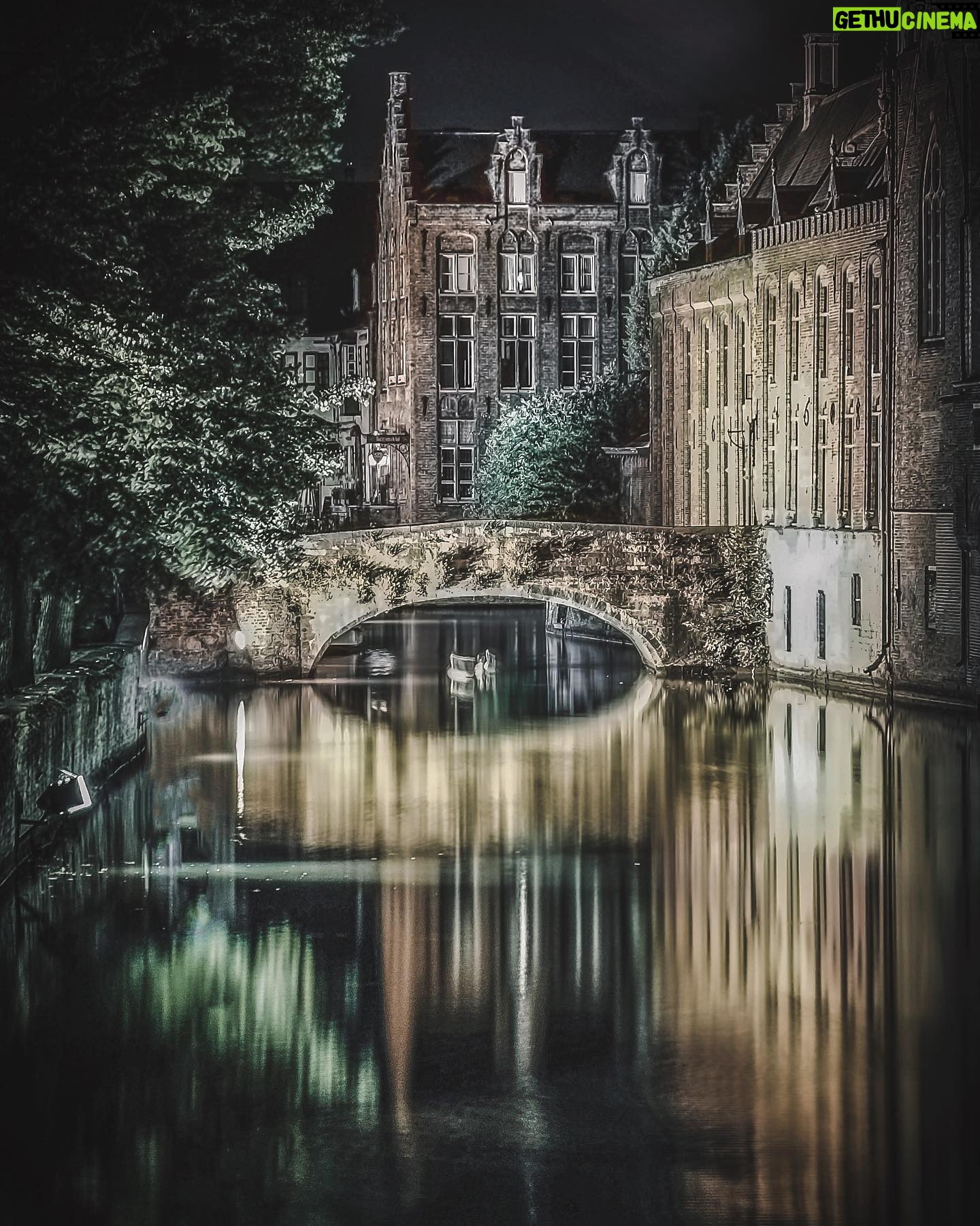Hakan Ka - 1.7K Likes - Bir masal, Brugge...