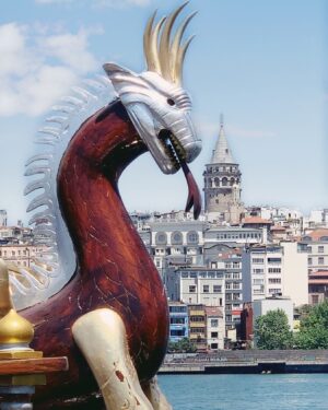 Hakan Ka Instagram - Yerler...
#balıkekmek #eminönü #i̇stanbul #turkiye #evdekal #evdekaltürkiye #stayhome