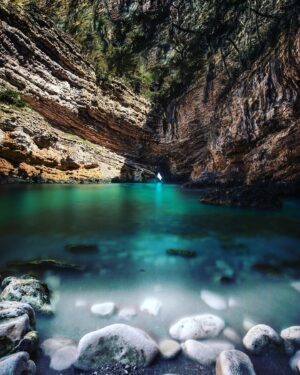 Hakan Ka Instagram - Birlikte şuursuzca fotoğraf çekmeyi özlediğim arkadaşlarım var...❤️ (SİZ DE BİRLİKTE FOTOĞRAF ÇEKMEK İSTEDİĞİNİZ ARKADAŞLARINIZI ETİKETLEYİN DE GÖRELİM 😜📸) @satamakel @orhanozcaki @aslanozcan @ahmetkizilhan @journalisttr @recepsenphotographer @osmanyildizofficial @metin_dmz @ozkanulucam @bay_photographer @mustafabayram @heryerdencokuzakta @cananhosgor @ozdenben @leventkaraogullari @tariksaraoglu