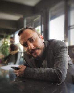 Actor Hakan Karsak HD Instagram Photos and Wallpapers February 2021