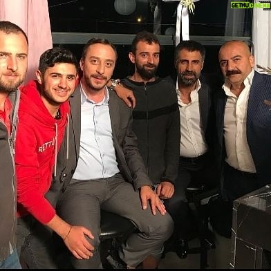 Hakan Karsak - 2.7K Likes - Güzel dostlar,emektarlar..
Salıya hazırlanıyoruz.
#edho @edho @ahmetaksumusic @tattoartistanbul @omerkurtofficial58 @polatfeyyaz123