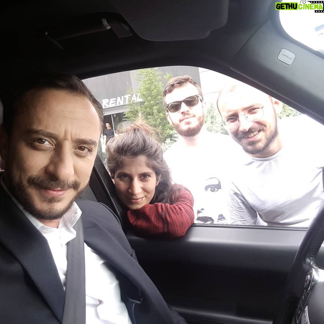 Hakan Karsak - 3.2K Likes - Çektik
Hazırladık
İyi seyirler
Günlerden #edho