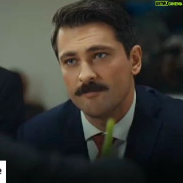 Hakan Karsak - 7.1K Likes - #repost @foxturkiye @repost.user
Hacı Alagöz'le arkadaş olma isteği çık aklımızdan! 🤝 #Mahkum @mahkumdizifox @mfyapimtv @onurtuna