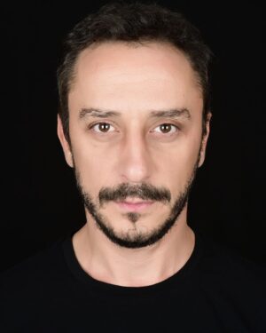 Hakan Karsak Instagram - ....In the middle:))
Foto:Aydan Çınar