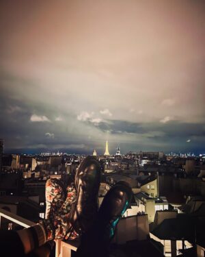 Hakan Kurtaş Instagram - Dolu kalpler, boş tabaklar