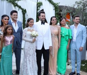 Hakan Ural Instagram - @engincanural & merve kaya ❣️🧿 aile 🌹🦋 mutluluklar ❤️❤️👏👏
