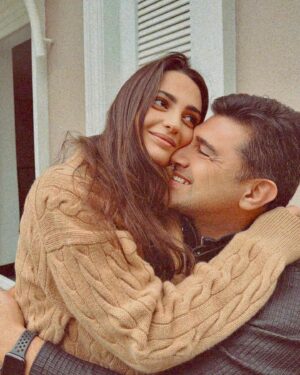 Hakan Ural Instagram - Birlikte büyüdük @melissaural ❣️🧿🍒 Terbiyeli altın kalpli " babasının sözünden çıkmayan " kızım 😇😎🌹
