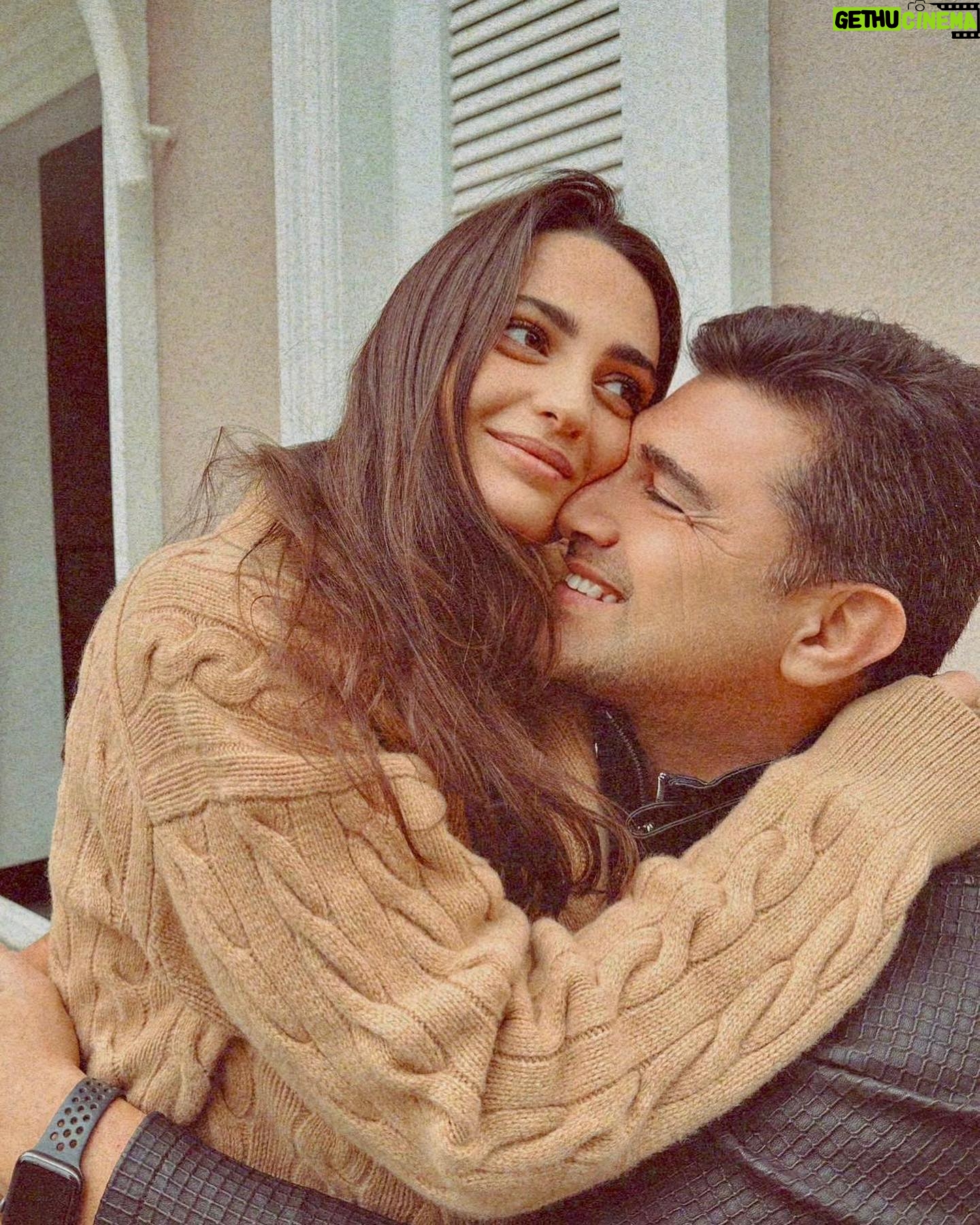 Hakan Ural - 54.1K Likes - Birlikte büyüdük @melissaural ❣️🧿🍒 Terbiyeli altın kalpli " babasının sözünden çıkmayan " kızım 😇😎🌹