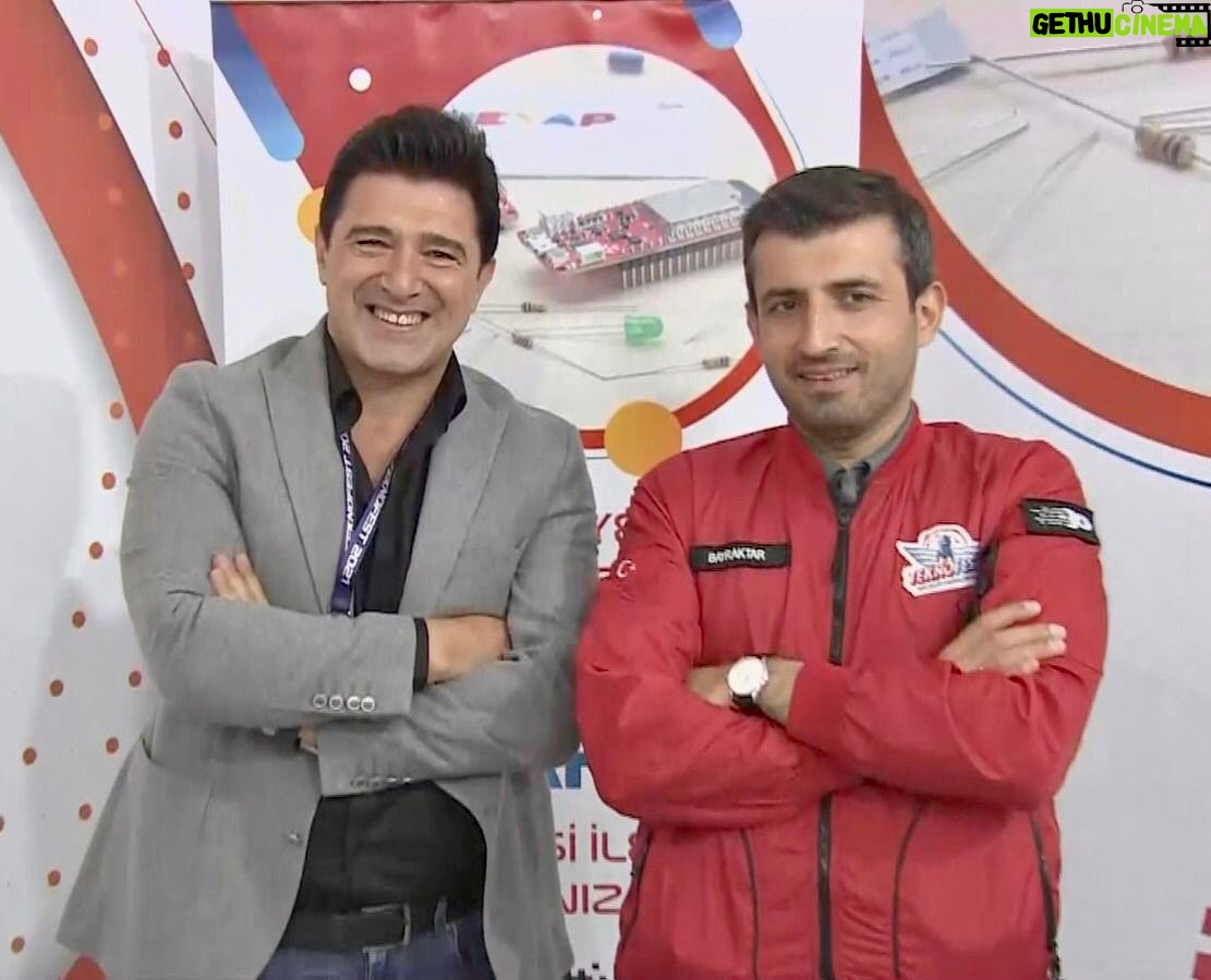 Hakan Ural - 45.2K Likes - @selcuk79 @teknofest ..Fazla cümle israfına gerek yok çok kıymetli bir vatan evladı ile birlikteydim .