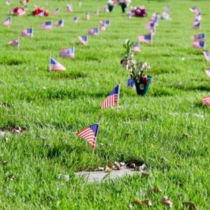 Hakeem Jeffries Instagram - We honor our heroes who have made the ultimate sacrifice for freedom and democracy to thrive 🇺🇸🇺🇸🇺🇸 #MemorialDay