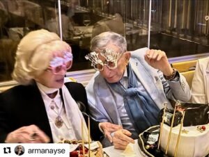Haldun Dormen Instagram - #Repost @armanayse with @use.repost
・・・
Nefisss bi geceydi💕💕
@haldundormen ve @goksel_kortay ‘a nice sağlıklı, mutlu yıllaaaar🎭🎭
Aile bi aradaydı Arnavutköy Mira Balık’ta, coşkuyla iki duayenin doğum gününü kutladıkkk @haldundormen @goksel_kortay 🎉🎉🎉 @omerdormen @guldenbuyukucak @yasemindormen @altuggultan @alyadormen @jozefarden @dormenakademi @huseyingulhuy @ekingulhuy @alialtug @aycabingol1 @osmanyilmaaz @rabianuraltinok @desakgul @bigekirca @serpilgunseli