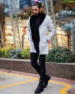 Halil İbrahim Demirkıran Instagram - 🔱 Gün gelecek 🔱 dünü yaşamak için secde edeceksin ☝🏽 ama unuttuğun bir şey var , geçmişde yaptıkların geleceğinin mimarıdır!  #halildemirkıran #modelmanagement #turkey #damattween