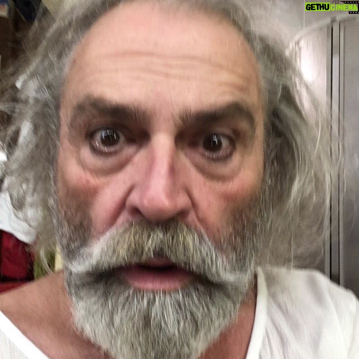 Haluk Bilginer - 75.7K Likes - BALE SPOR MUYMUŞ ???