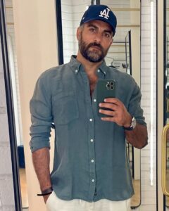 Hamed Komaily Most Liked Photos and Posts