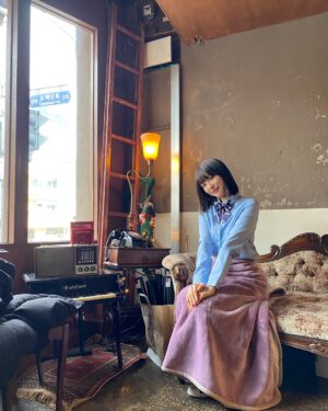 Han Da-sol Instagram - 안녕하세요 오시은입니다
저희 학교로 냉큼 놀러 오시은
주소 찍어드릴게요
청담국제고등학교
@netflixkr 
@wavve.official 
여기로 오시은 됩니다
오늘 5,6화 함께 보시죠!
#청담국제고등학교 #놀러와