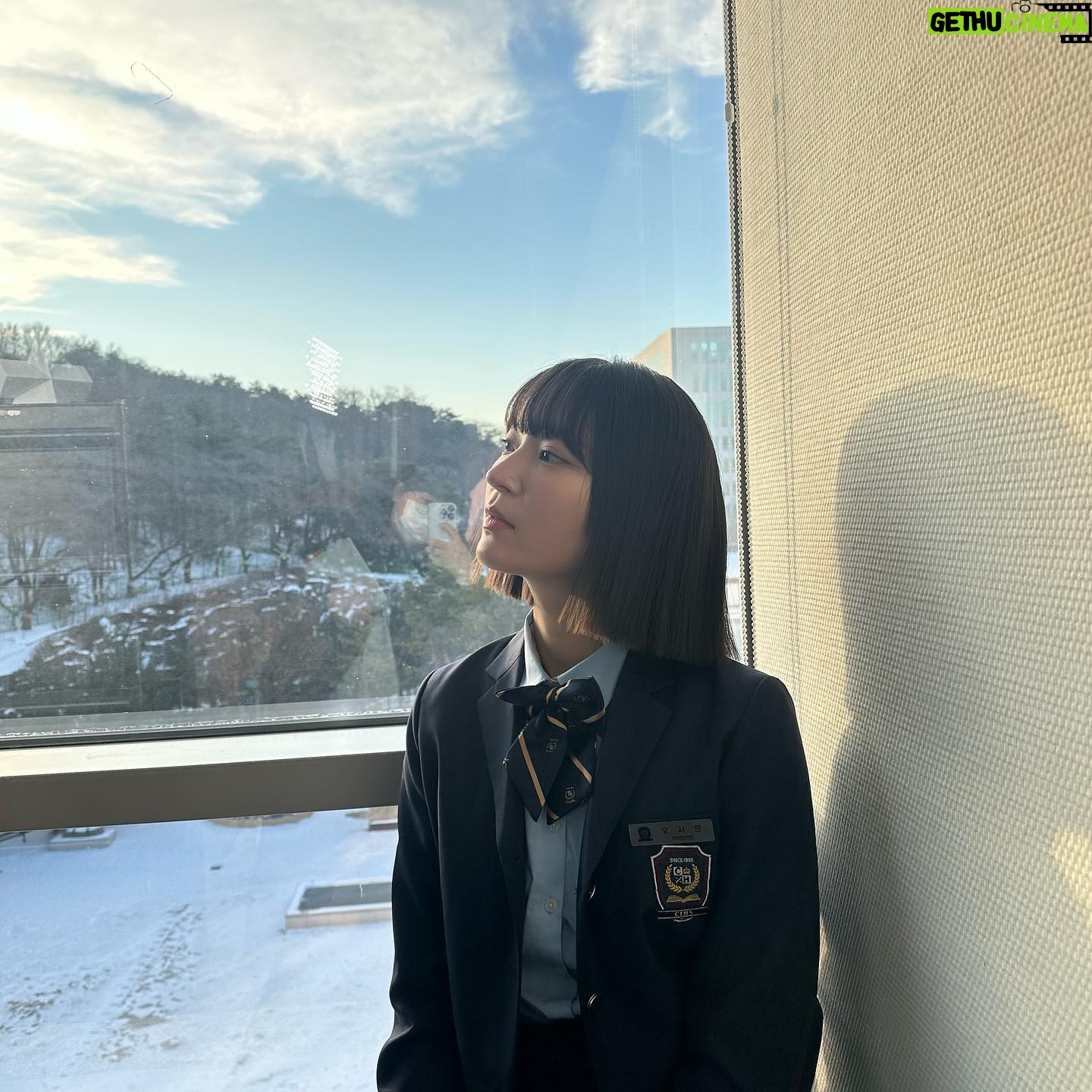 Han Da-sol - 3.6K Likes - 5월 31일
청담국제고등학교에서 곧 만나요
오시은으로 인사드리겠습니다🙇♀️
아주 재밌을거에요💎
@wavve.official
@netflixkr
#청담국제고등학교 #두둥