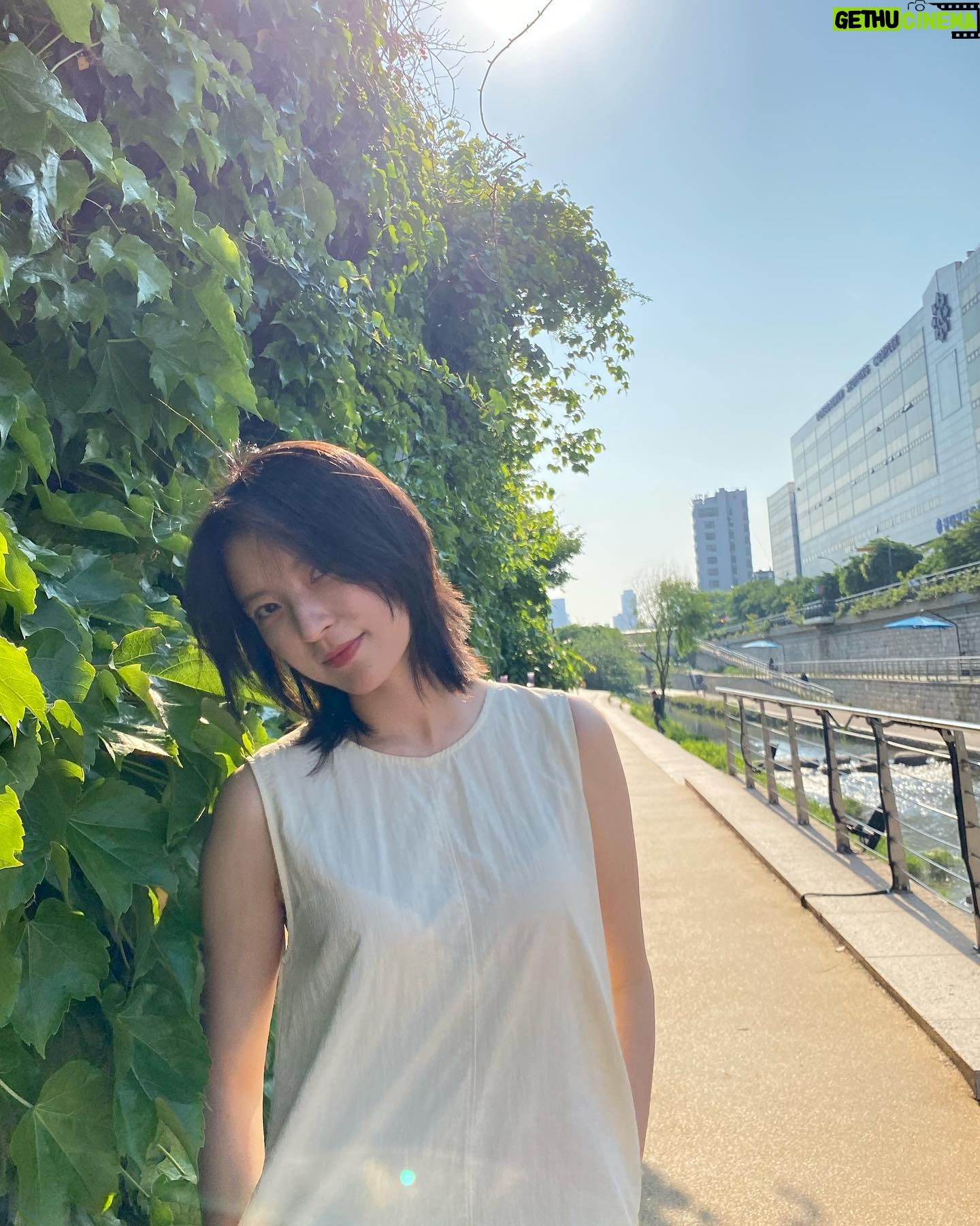 Han Da-sol - 2.8K Likes - 썸머썸머썸머☀️
#산책 #나들이