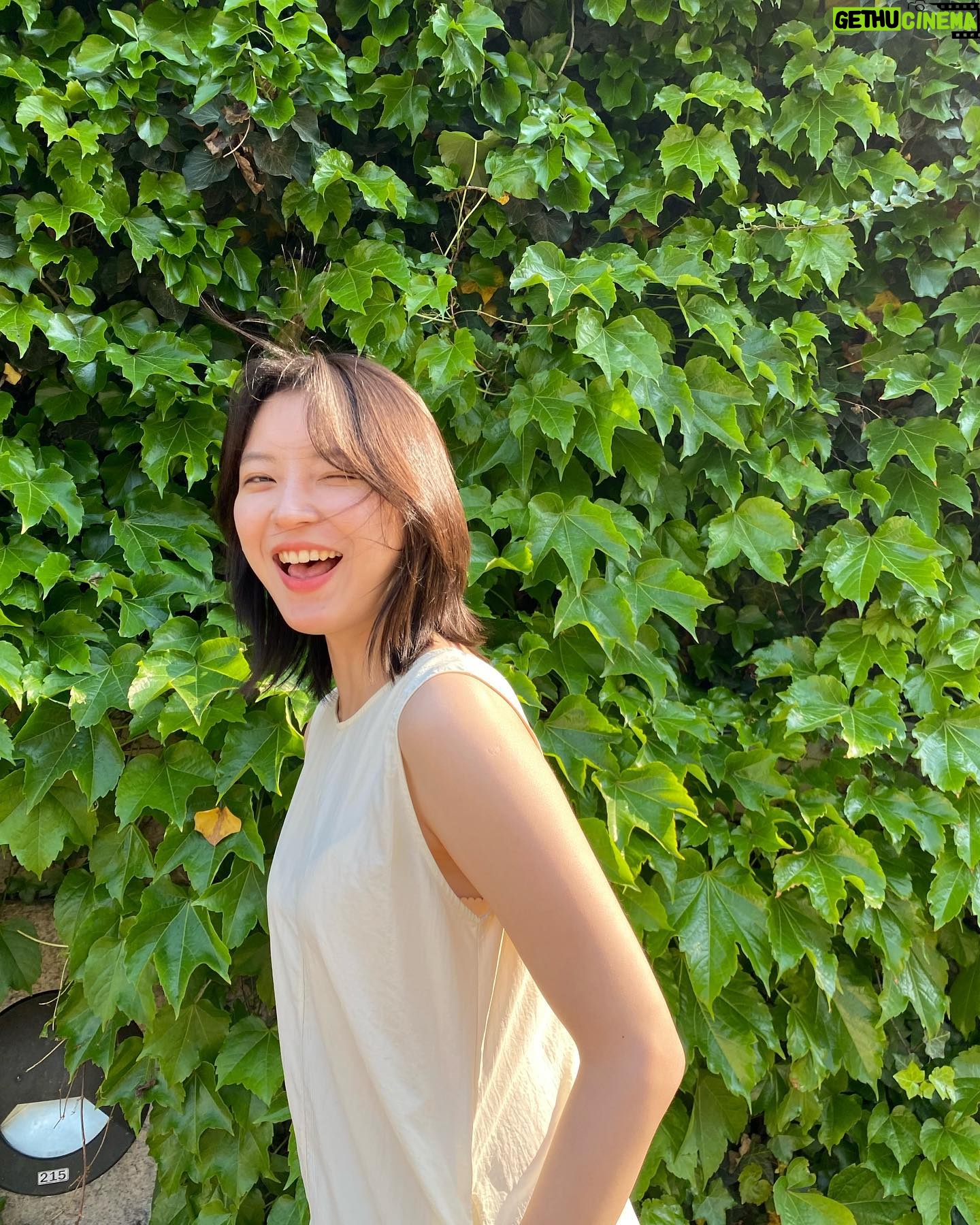 Han Da-sol - 2.8K Likes - 썸머썸머썸머☀️
#산책 #나들이