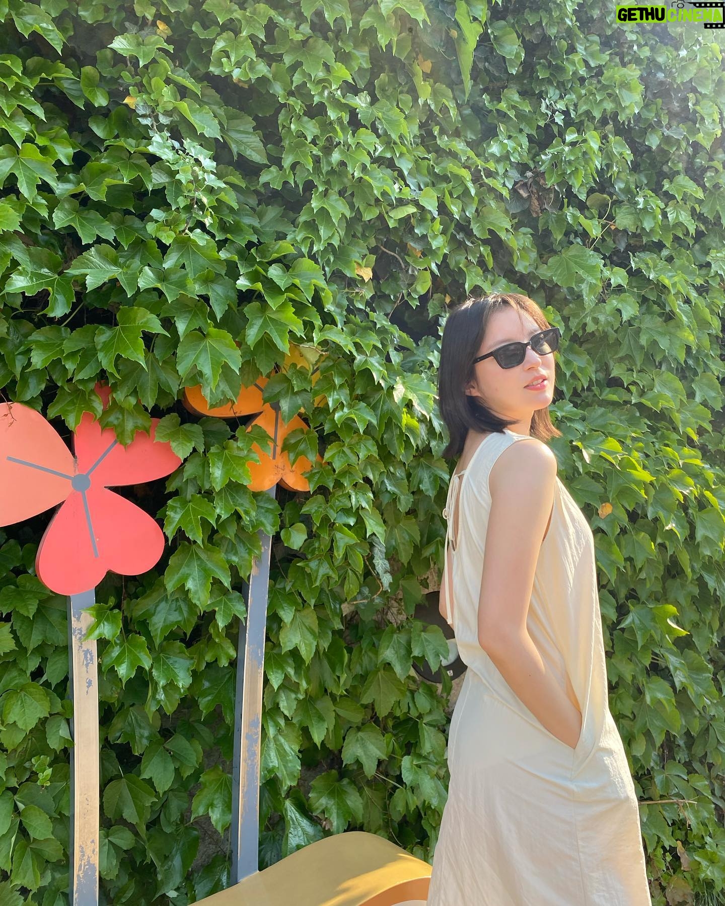 Han Da-sol - 2.8K Likes - 썸머썸머썸머☀️
#산책 #나들이