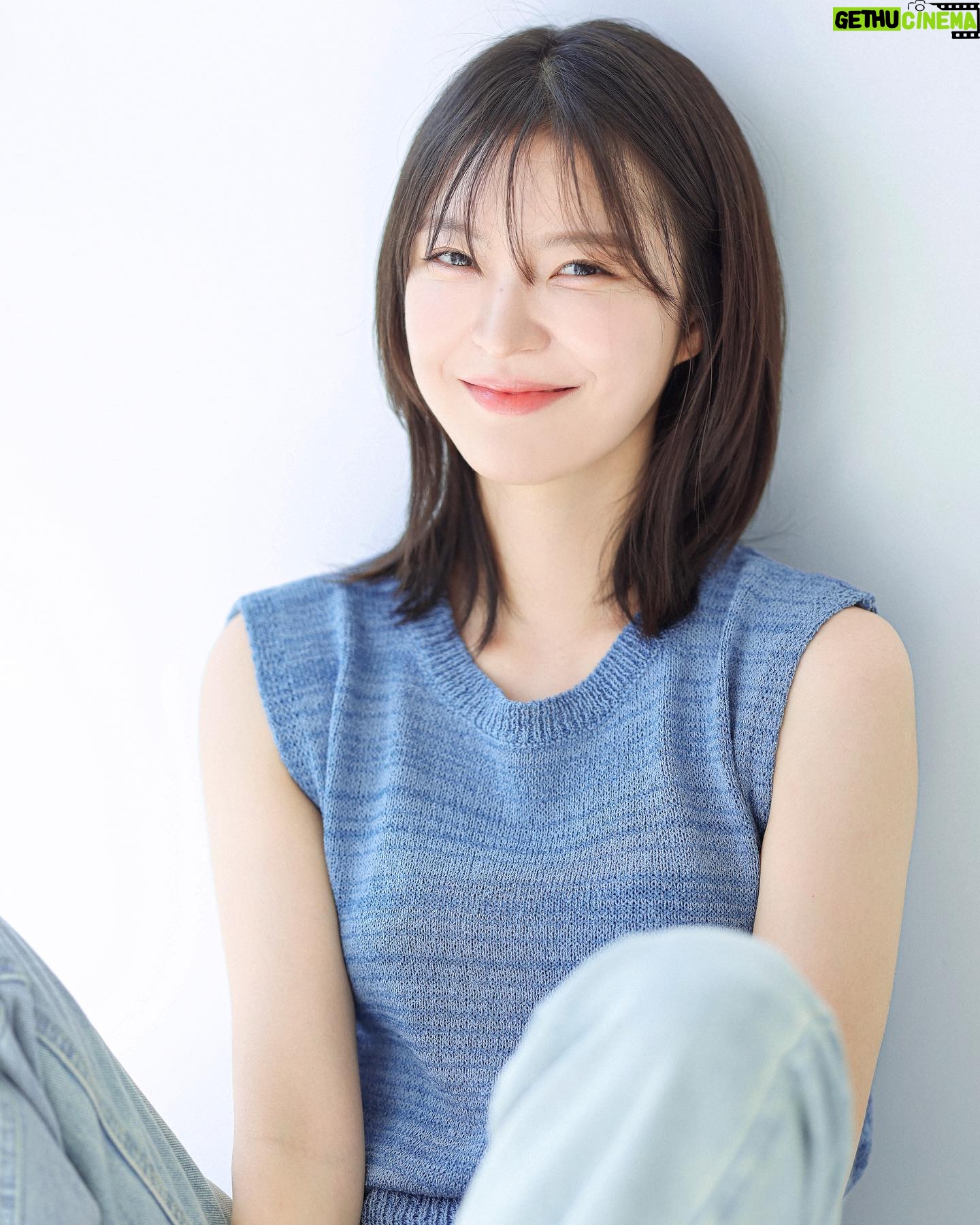 Han Da-sol - 3.1K Likes - new profile🐳🌎💙💙💙
#2023 #여름
@cloud_yooon
@_sori_d
@jaet0125