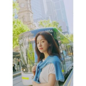 Han Ji-min Instagram - .
𝑻𝑯𝑬𝑹𝑬’𝑺 𝑵𝑶𝑻𝑯𝑰𝑵𝑮 𝑳𝑰𝑲𝑬 𝑨𝑼𝑺𝑻𝑹𝑨𝑳𝑰𝑨
호주만큼 멋진 곳은 어디에도 없습니다

#brandedcontent @australia.kr
⠀
#내가만난호주 #한지민이만난호주 #seeaustralia #호주 #오스트레일리아 #호주여행 #호주관광청 #호주정부관광청 #한지민 #HanJimin #빅토리아 #Victoria #VisitMelbourne #멜번 #멜버른 #Melbourne #멜번여행 #멜버른여행
