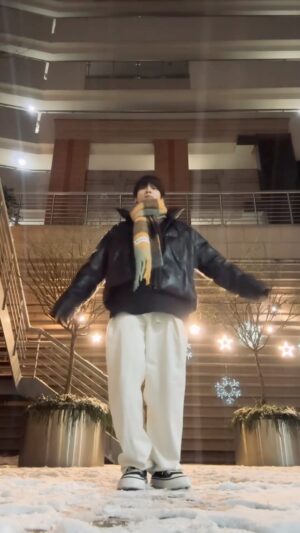 Han Sang-hyuk Instagram - 🎄